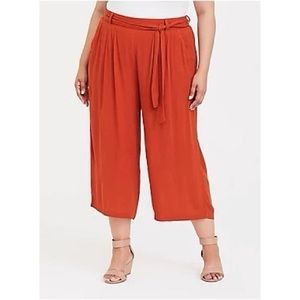 Torrid High Rise Wide Leg Crepe Cropped Pants